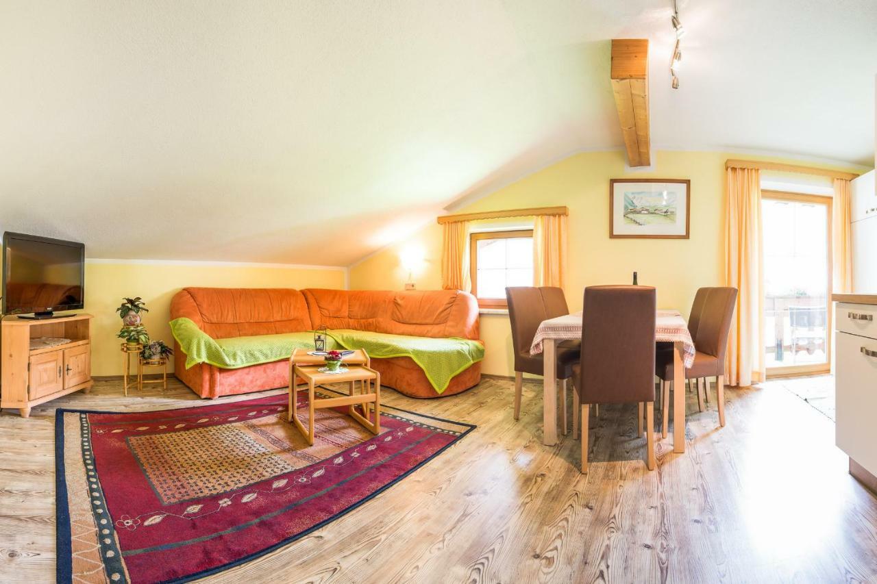 Brollerhof Apartment Neustift im Stubaital Ngoại thất bức ảnh